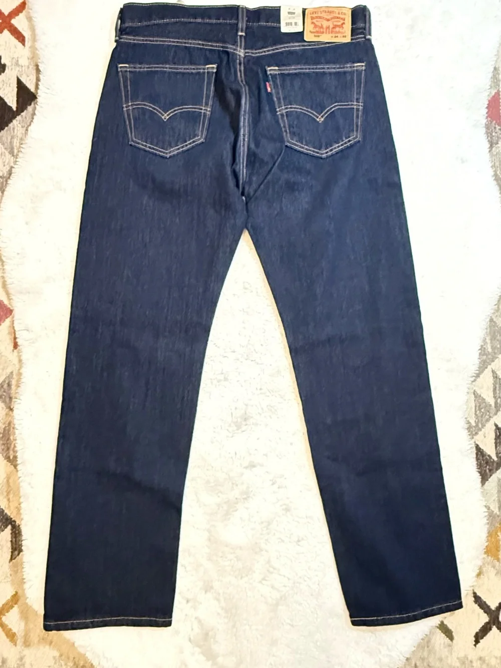 Levis straight leg